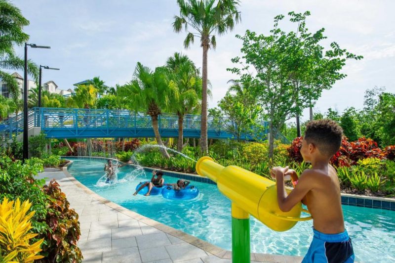 hotels with lazy rivers orlando